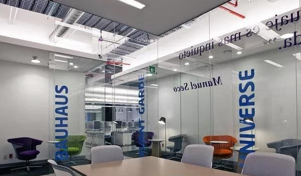 辦公室為何喜歡用密封固化劑地坪施工打造出獨(dú)特的裝修風(fēng)格？