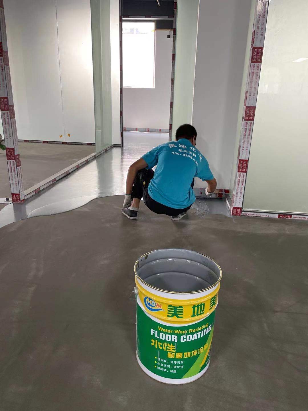 水性環(huán)氧地坪漆和油性環(huán)氧地坪漆的區(qū)別 水性環(huán)氧地坪漆和油性環(huán)氧地坪漆的區(qū)別